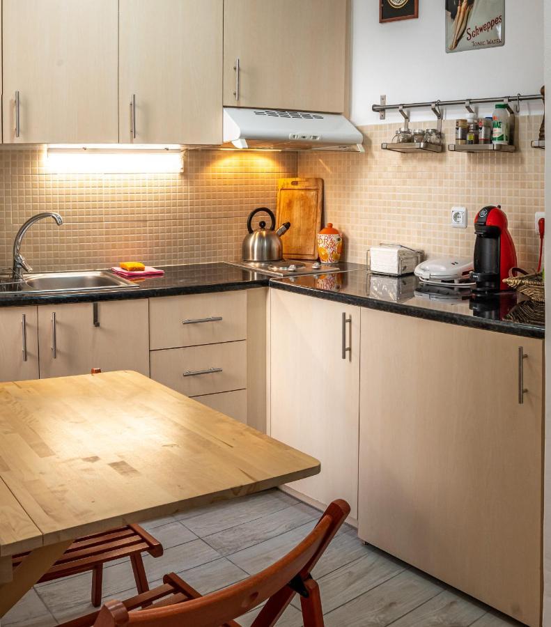 Great 35 Sq M Studio On 1St Floor In Bohemian Psyri In Athens' Historic Center-In Vivo Apartments Екстер'єр фото